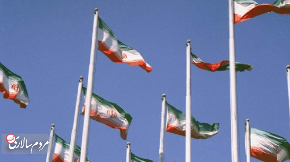 توضیحات مهم درباره طراحی اشتباه پرچم ایران در برخی بیلبوردهای پایتخت