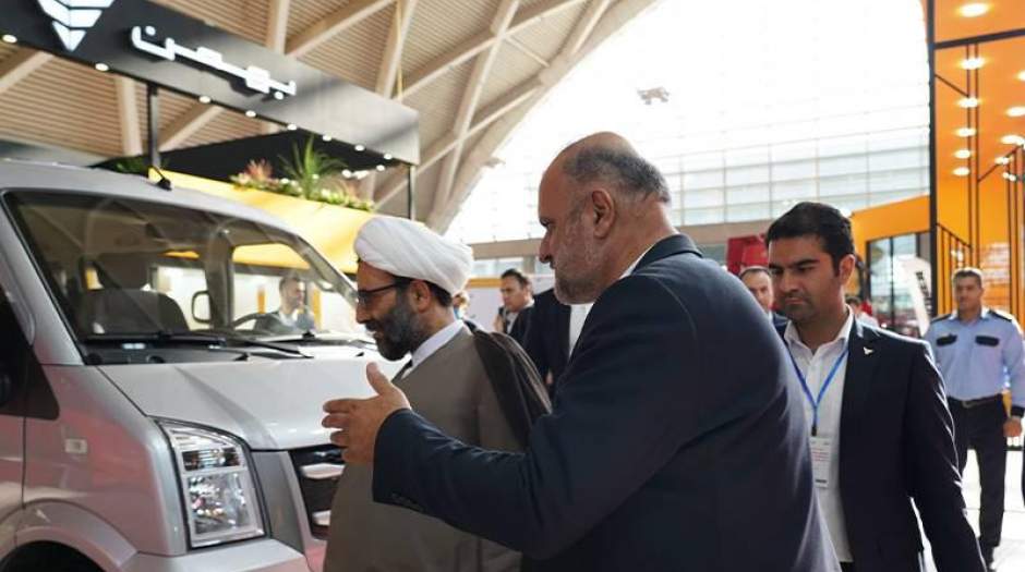 گروه بهمن در کنار تامین نیازداخل،‌صادرات را هم درپیش بگیرد
