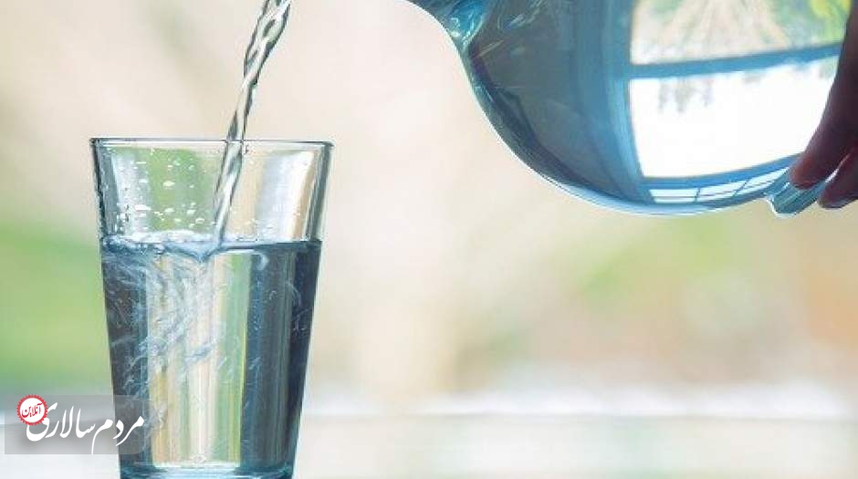 چرا نباید بعد از مصرف میوه آب بخوریم؟