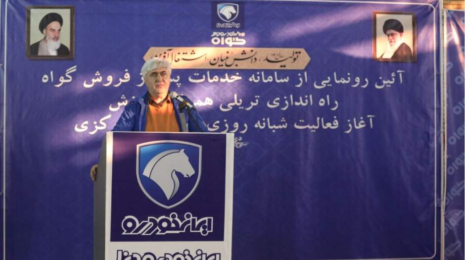 نوسان نرخ ارز عامل تاثیرگذار بر افزایش قیمت خودرو