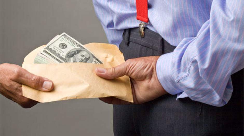 متهم و قربانی ردیف اول شوک به نرخ ارز؛ از دولت تا کارگران