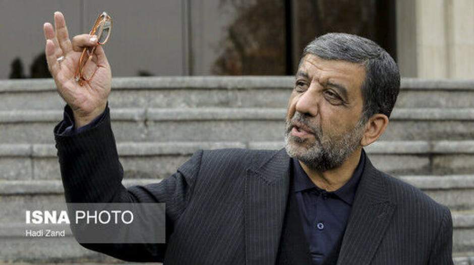 آقای ضرغامی! این حرف‌های قشنگ را باید در جلسه هیات دولت بزنید