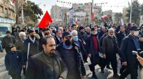نگذاریم اقلیتی قدرت‌طلب اکثریت را کنار بزنند که آن روز پایان انقلاب خواهد بود