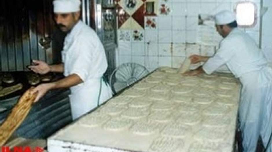 نصف روز کار با حقوق کمتر از ۹ میلیون تومان