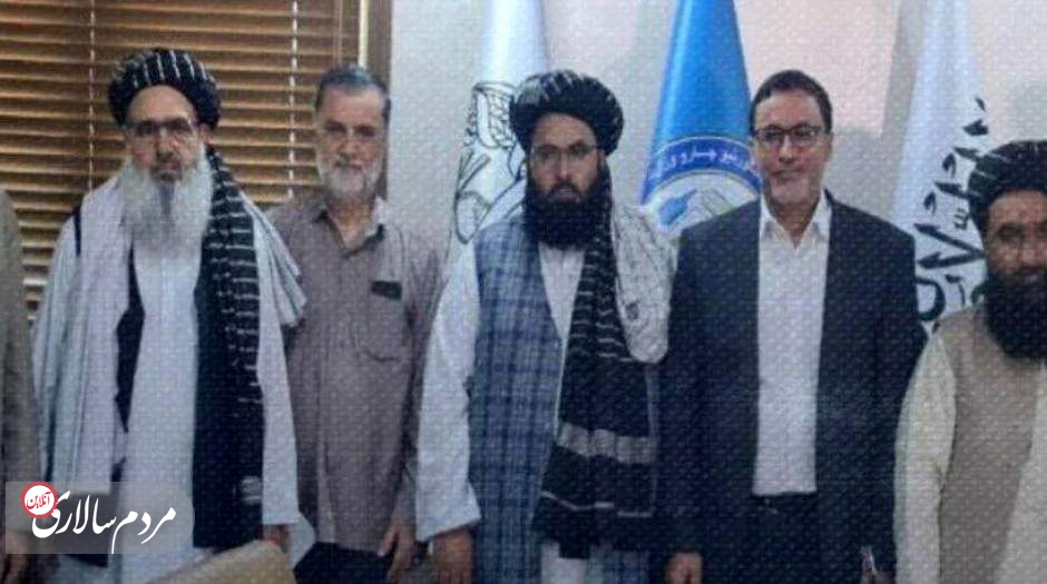 کنایه آشنا به نمایندگان مجلس: این عکس با طالبان به یادگار بماند
