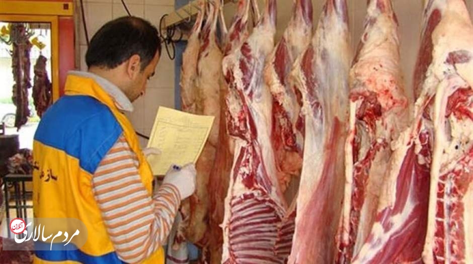  فروشندگان گوشت منتظر مشتری هستند