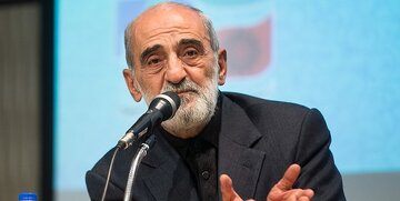 واکنش حسین شریعتمداری به توقیف دو کشتی اسرائیلی: بزن که خوب می‌زنی!