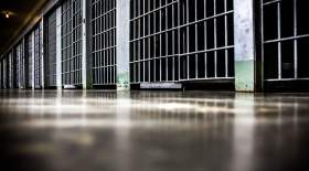 عزم جدی برای انتقال کلیه زندان‌ها به خارج شهر