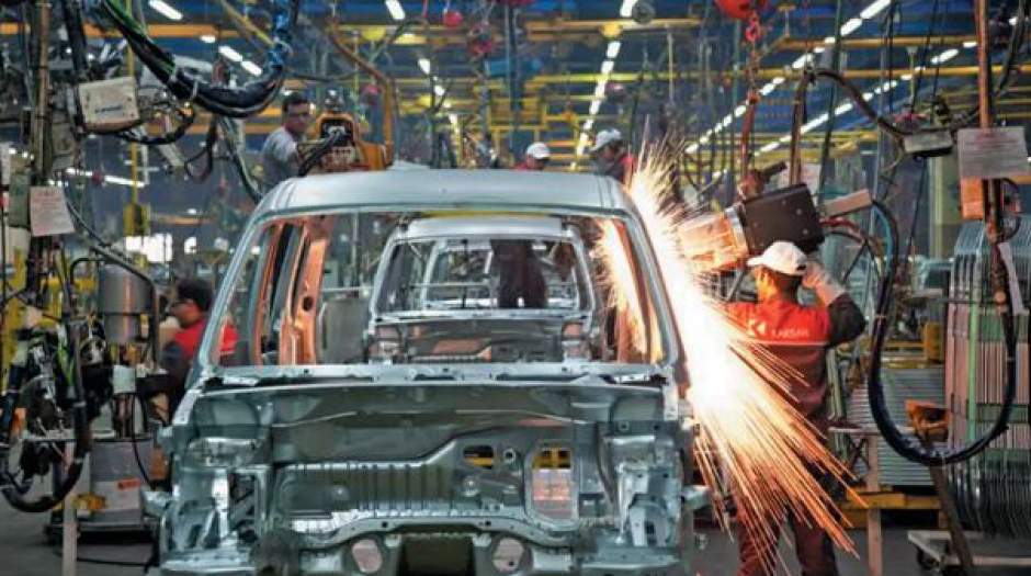 فیش‌های حقوقی کارگران ایران خودرو با ارقام ۱۰ تا ۵۰ میلیونی
