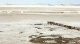 تصاویر اخیر دریاچه ارومیه کار بارندگی است نه اقدامات آقایان