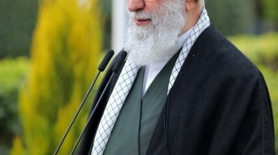 تشکر رهبر انقلاب از ملت ایران به خاطر حضور در پای صندوق‌های رأی