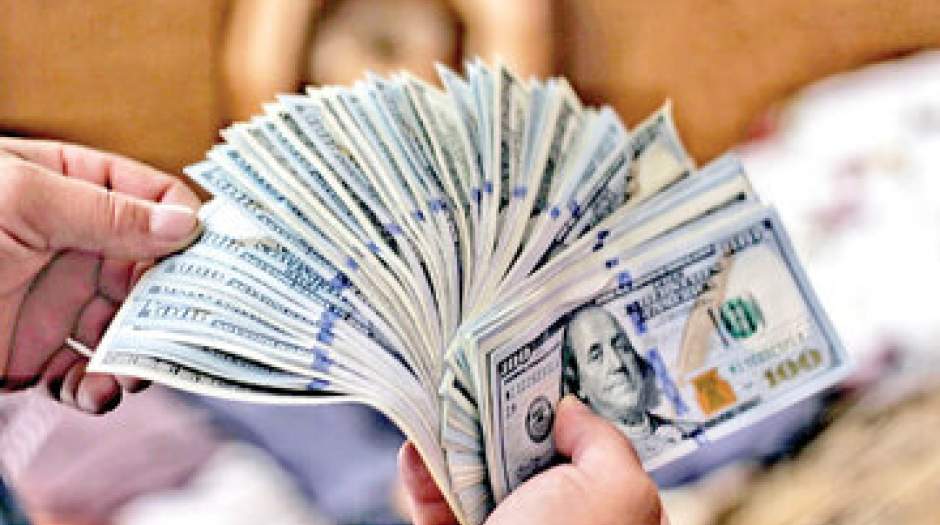 رئیسی و فرزین، هرجور می خواهند دلار را حساب کنند؛ قیمت ارز سر سفره مردم همان قیمت بازار است!