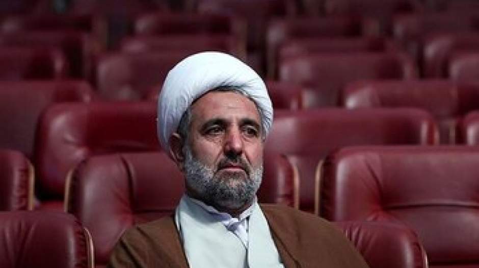 این نماینده مجلس به دستور رهبری گوش نداد
