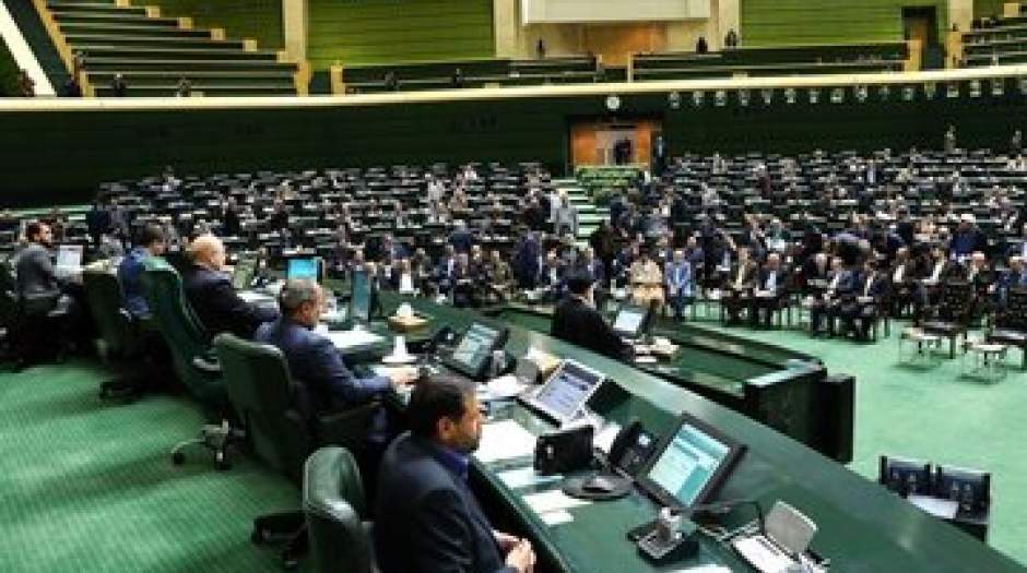 نبویان با قالیباف معامله کرد و کنار رفت؟