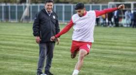 یک‌ پرسپولیسی اردوی تیم ملی را ترک کرد