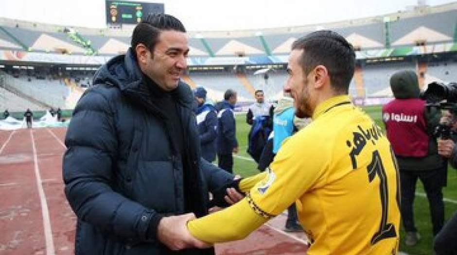 پیشنهاد استقلال به پرسپولیسی سابق