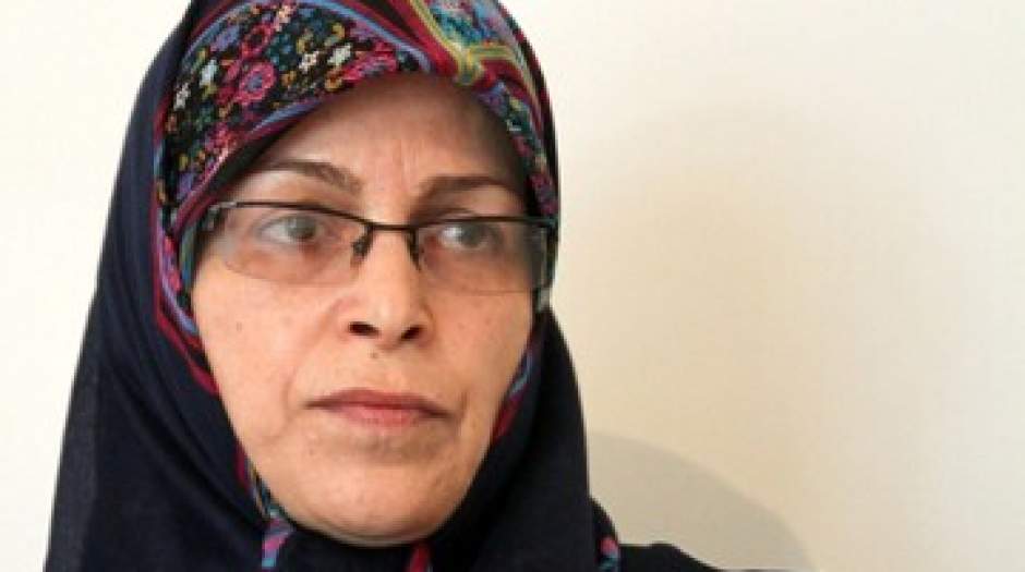 توئیت آذر منصوری درباره پزشکیان: ایران به چنین طبیبی نیاز دارد