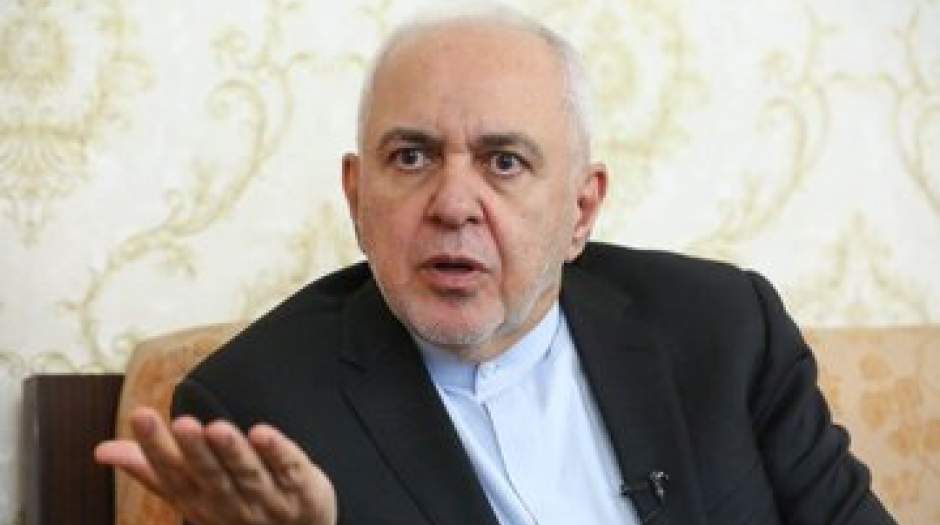 ظریف: امضاها و نامه‌هایی که نوشتید واکسن خارجی وارد نشود را یادمان نرفته!