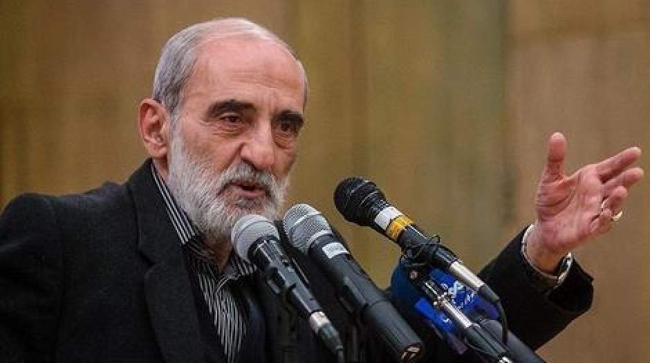 حسین شریعتمداری خطاب به نامزدهای اصولگرا : سال ۹۲ به حرفم گوش نکردید و روحانی رئیس جمهور شد