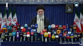 رهبر انقلاب: مردم برای حضور در انتخابات هیچ تردیدی به خود راه ندهند