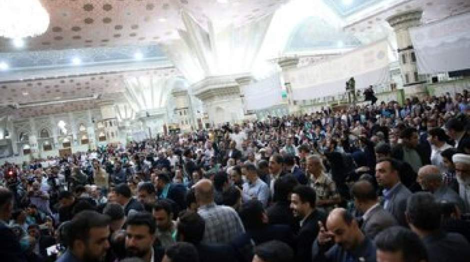 تصاویری از مسعود پزشکیان در کنار حسن خمینی