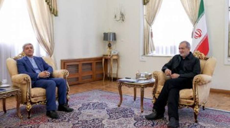دیدار طیب‌نیا با مسعود پزشکیان