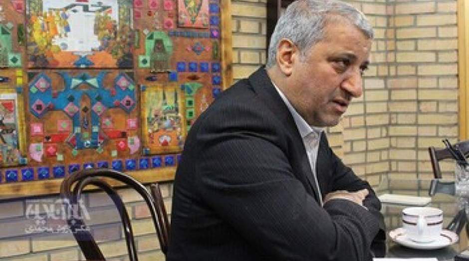 رجائی: یک دولت ناکارآمد و کمتر از متوسط تحویل پزشکیان می‌شود