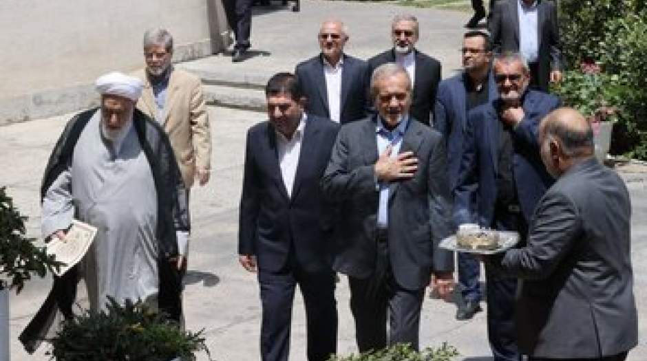 پزشکیان با این نرخ دلار در پاستور مستقر شد