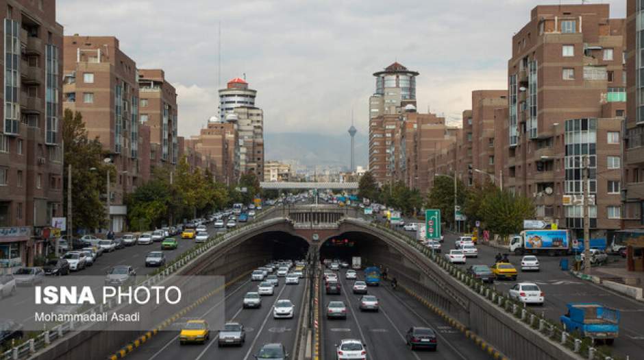 کاهش نسبی دمای هوا در مناطق نیمه شمالی کشور/ احتمال رگبار و وزش باد در برخی مناطق