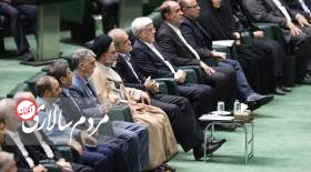 حـمایـت به همـراه انتقاد از دولـت پزشـکیـان