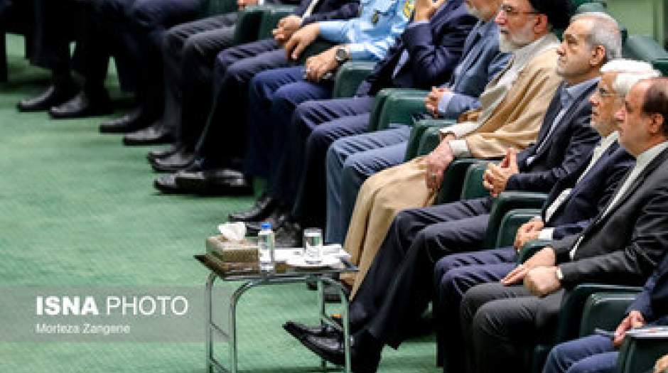 نماینده مخالف وزیر پیشنهادی اطلاعات: درود بر پزشکیان