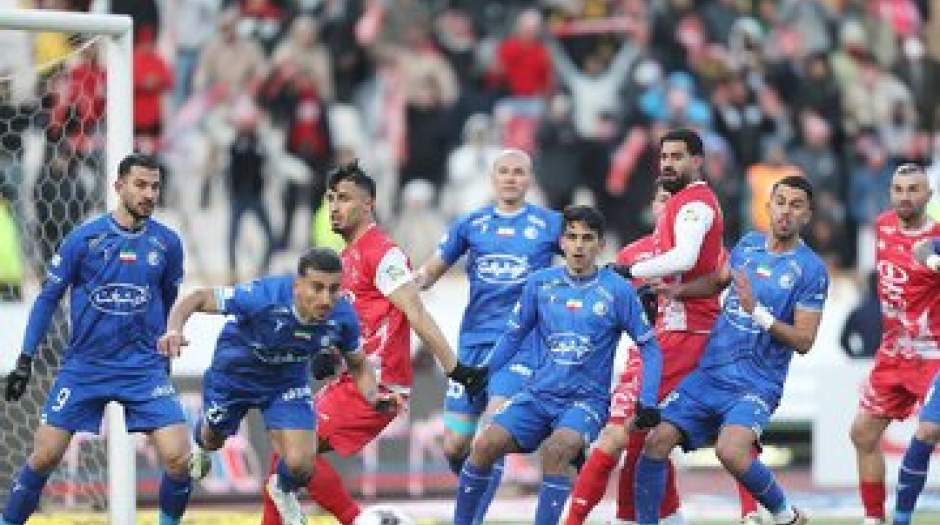 تصویر جدید از صحنه جنجالی دربی؛ پنالتی پرسپولیس آفساید بود؟