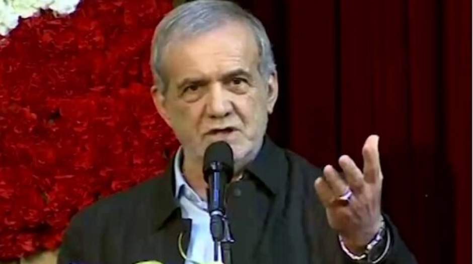 پزشکیان: توسعه و رشد یک منطق علمی دارد/باید بین مصرف و داشته‌های خود تناسب ایجاد کنیم