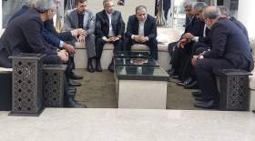 صداوسیما: تاکنون از گفت‌و‌گو‌ها به صورت غیرمستقیم یاد میکردیم، اما به علت اینکه اکنون فضای بده بستان آغاز شده، می‌توانیم پس از این لفظ «مذاکره» را استفاده کنیم