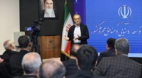 انتقاد رئیس‌جمهور از برخی طرح‌های توسعه‌ای