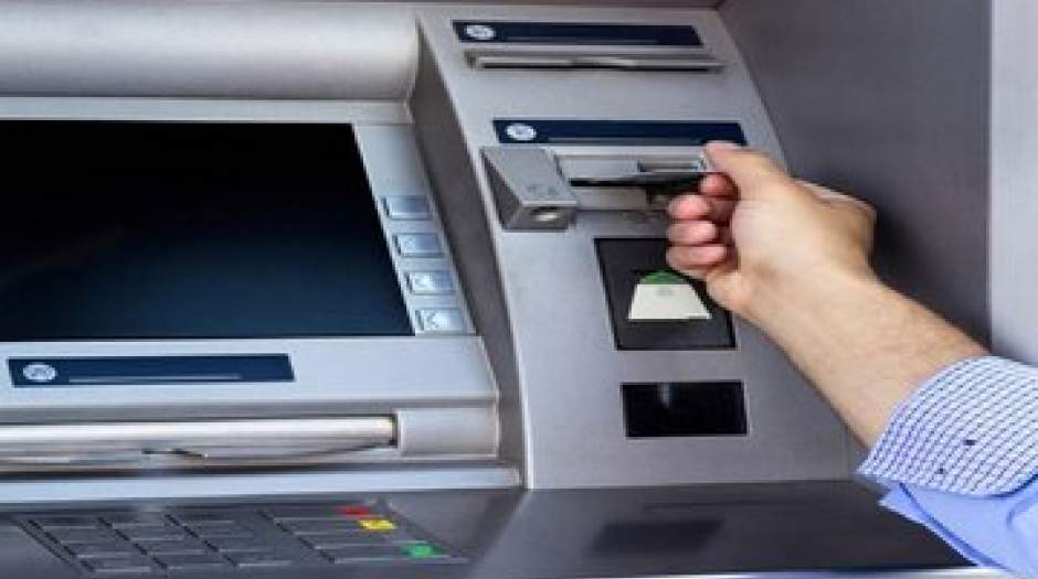 نرخ کارمزد خرید با کارت بانکی و دریافت پول از عابربانک