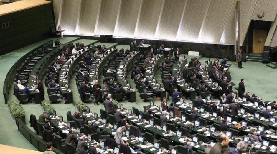 مجلس از توضیحات میدری قانع شد